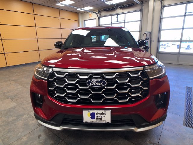 New 2027 Ford Explorer Platinum w/ LUX Leather Package AWD/4WD image 2