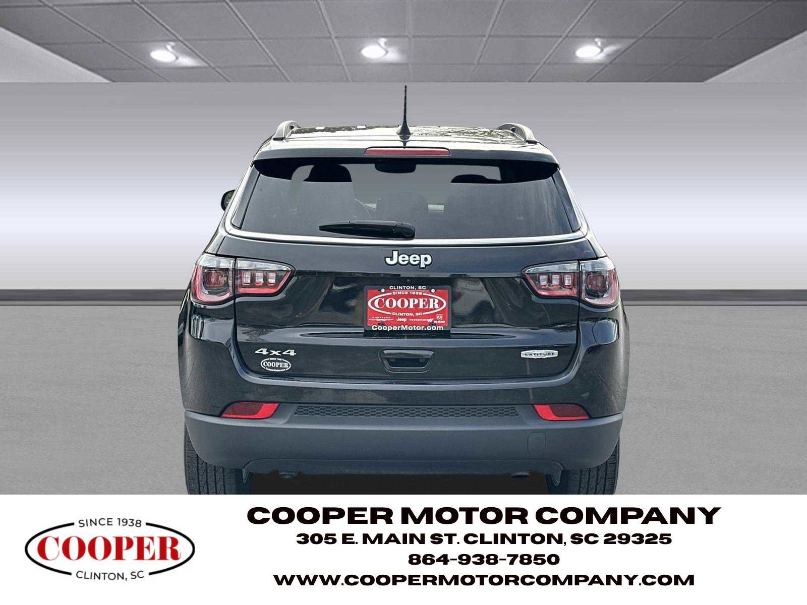 Used 2024 Jeep Compass Latitude image 5