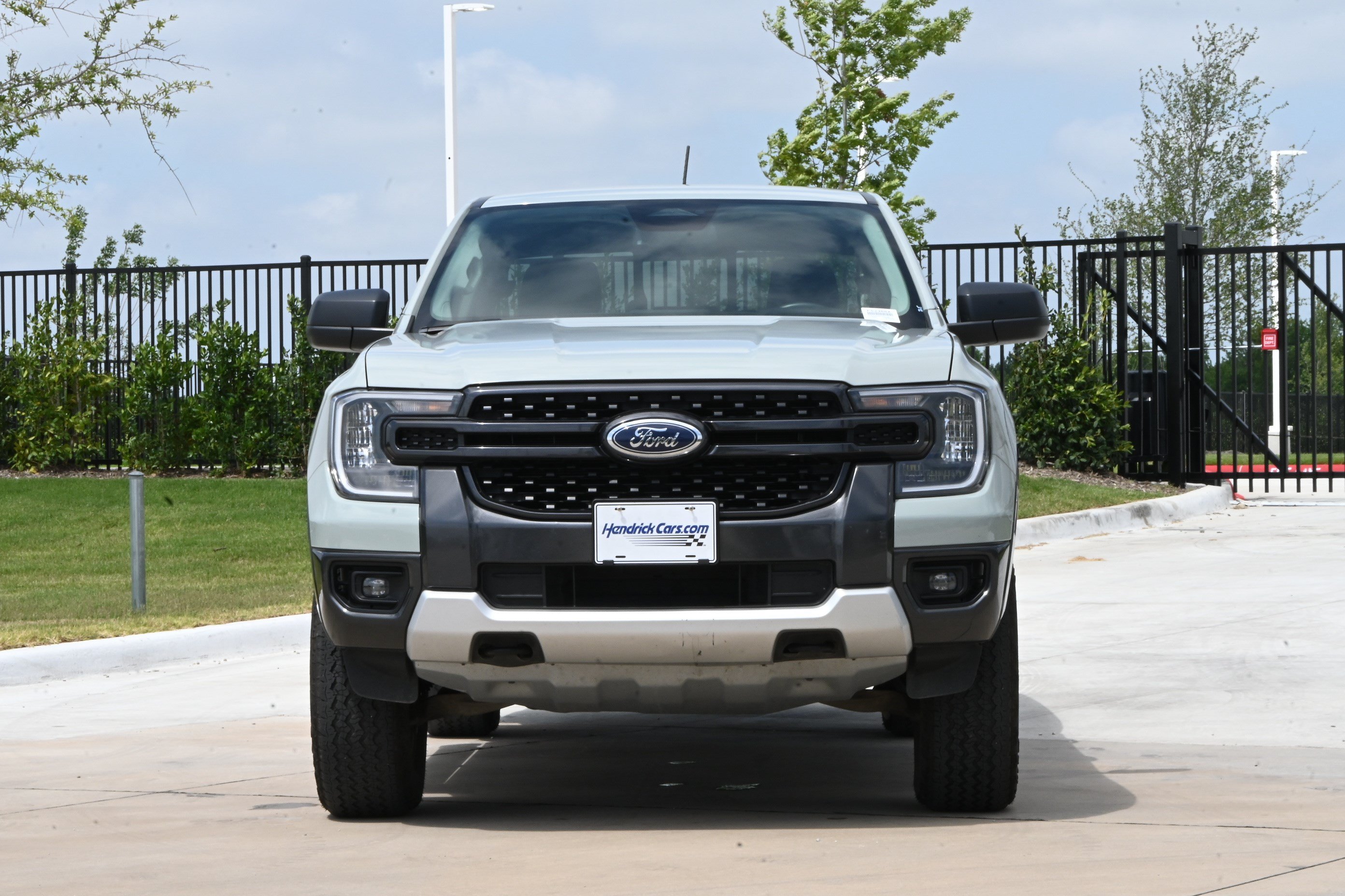 Used 2024 Ford Ranger XLT w/ FX4 Off-Road Package AWD/4WD image 3