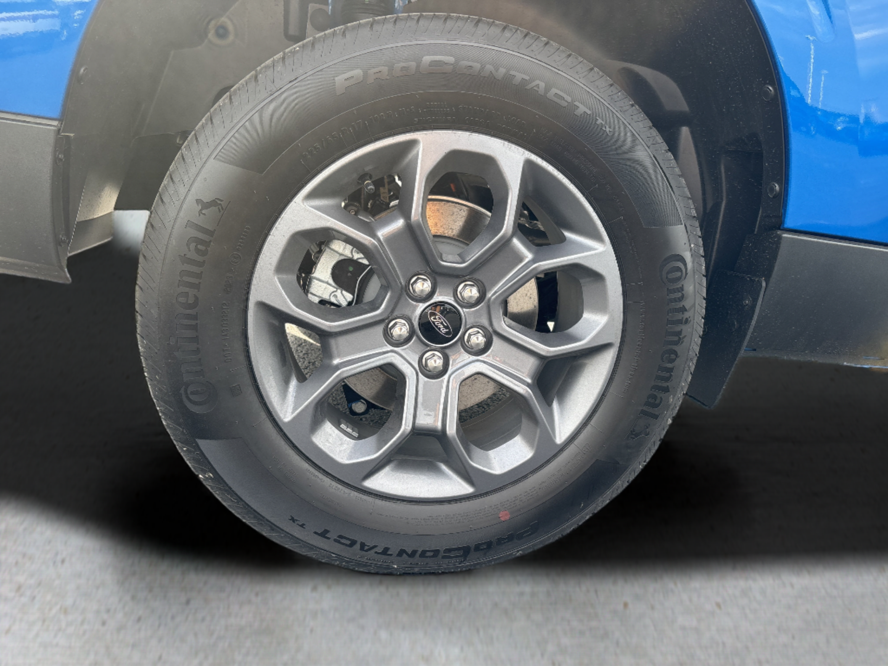 New 2026 Ford Maverick XLT w/ XLT Luxury Package FWD image 25
