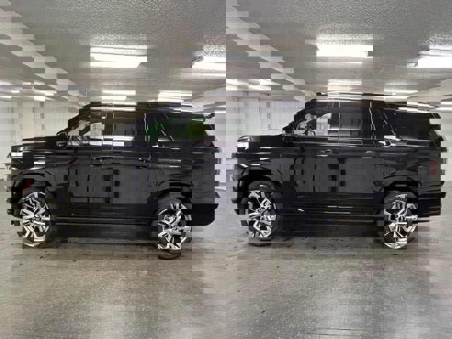 New 2026 Cadillac Escalade ESV Sport w/ Touring Package AWD/4WD image 3