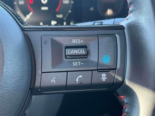 Used 2025 Nissan Kicks SR image 22