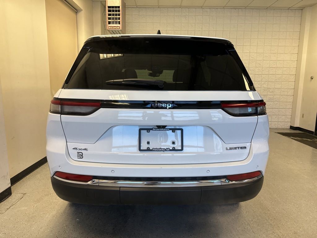 Used 2023 Jeep Grand Cherokee Limited w/ Trailer Tow Prep Group (B) image 42