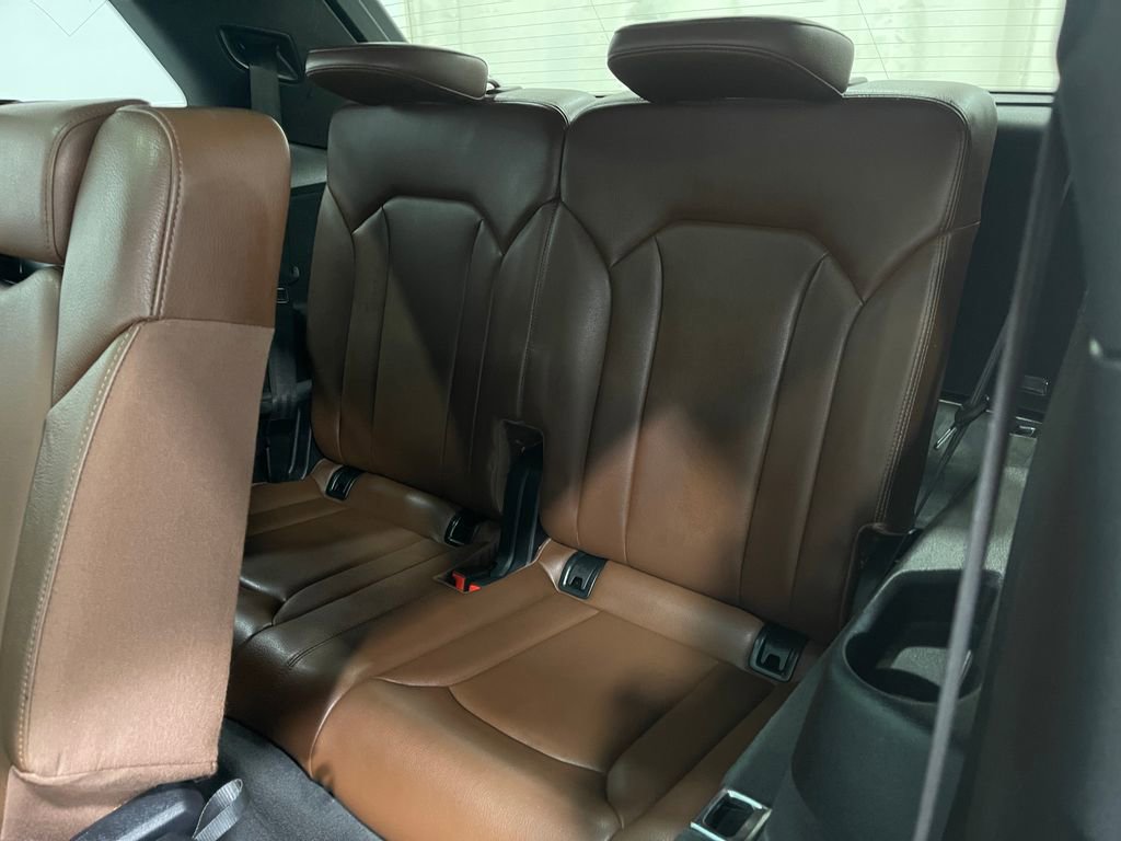 Used 2018 Audi Q7 3.0T Premium Plus w/ Premium Plus Package image 31
