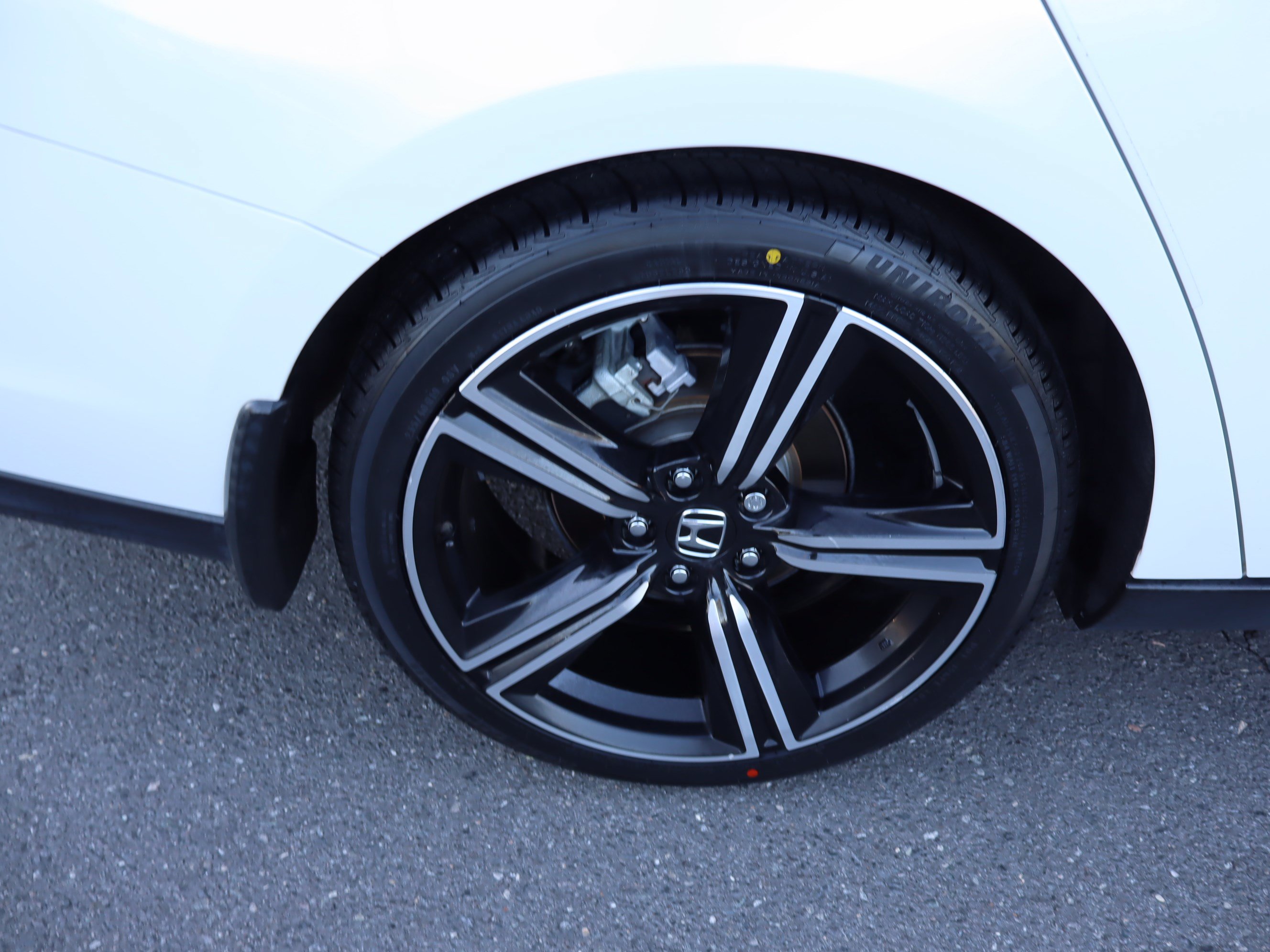 Used 2023 Honda Accord Sport image 38