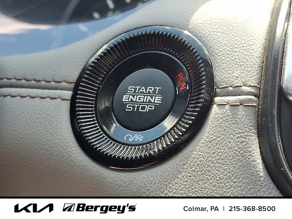 Used 2023 Jeep Compass Limited AWD/4WD image 24