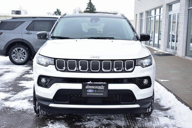 Used 2022 Jeep Compass Limited w/ Sun and Sound Group image 8