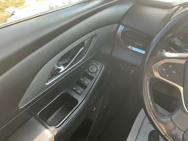 Used 2018 Chevrolet Traverse LT w/ LPO, Floor Liner Package image 22