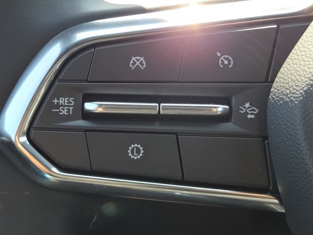 New 2027 Chevrolet Equinox LT w/ Convenience Package II FWD image 31