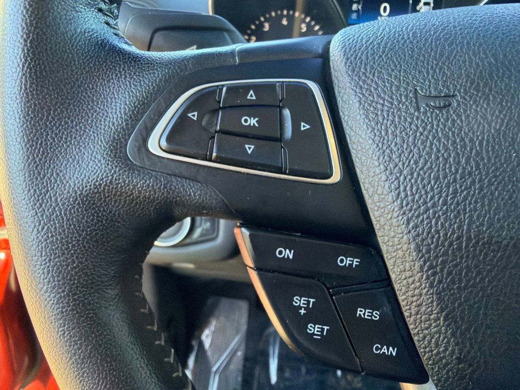 Used 2019 Ford Escape SEL AWD/4WD image 31