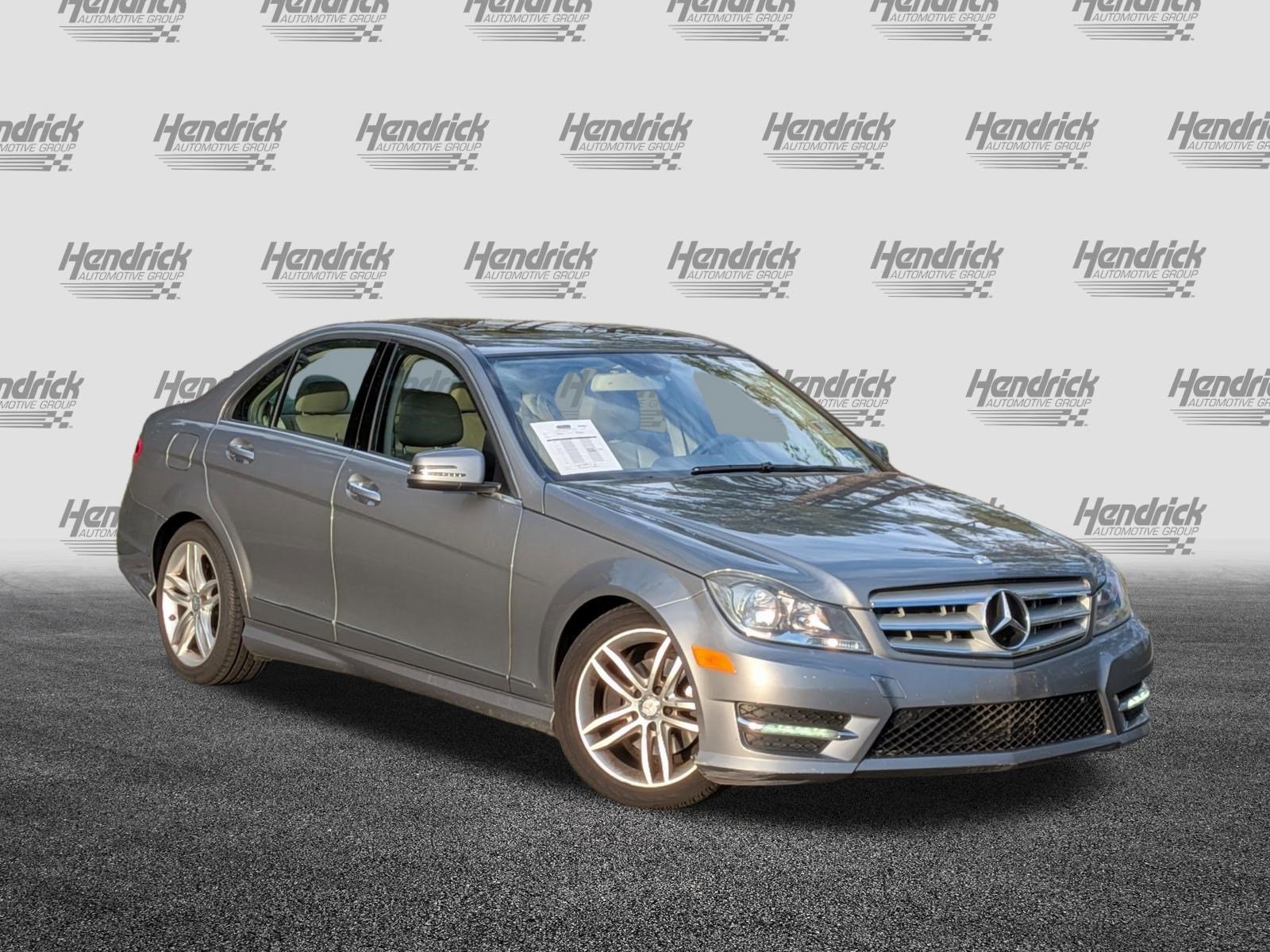 Used 2012 Mercedes-Benz C 300 4MATIC Sedan image 2