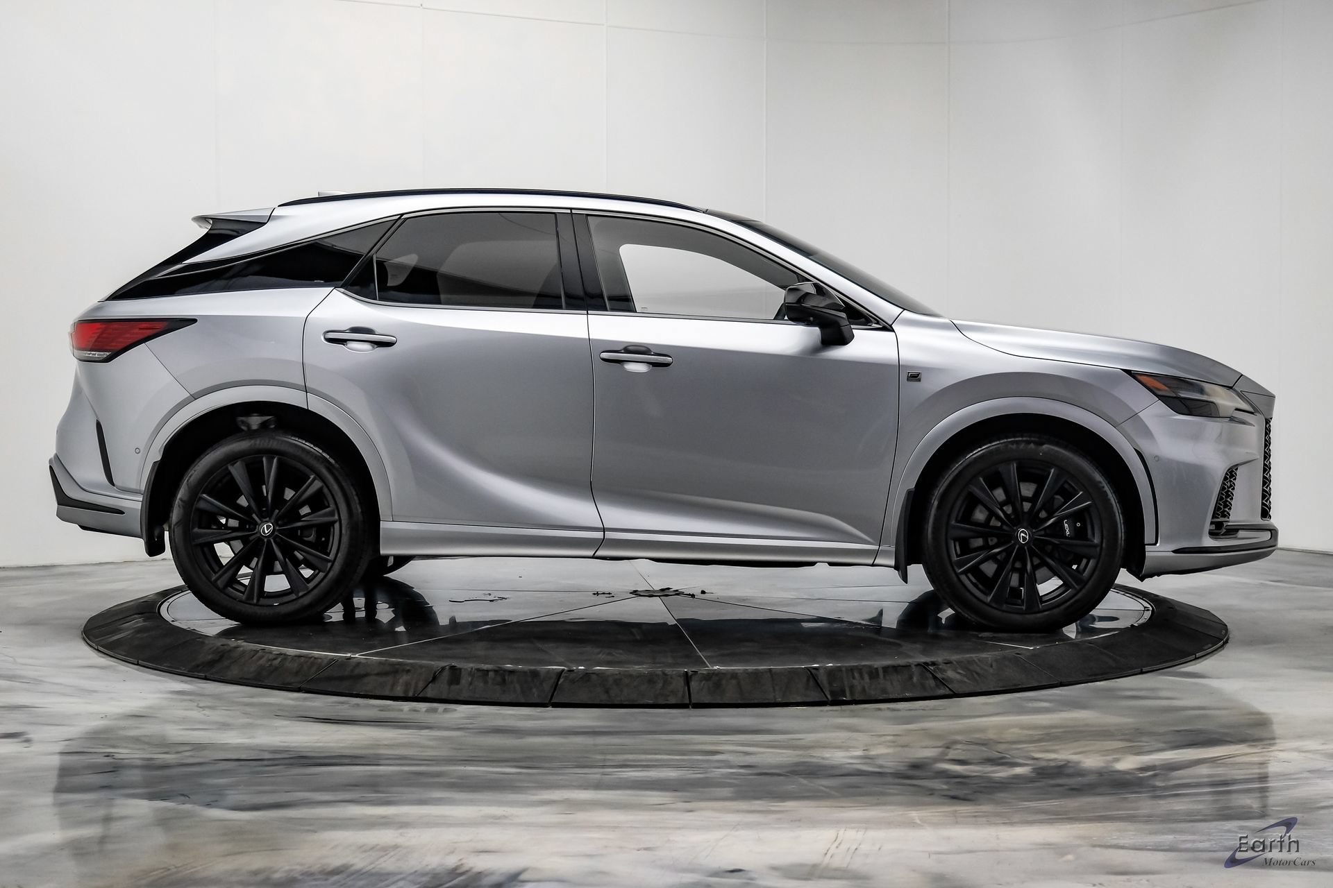 Used 2023 Lexus RX 500h F Sport w/ Cold Area Package AWD/4WD image 20