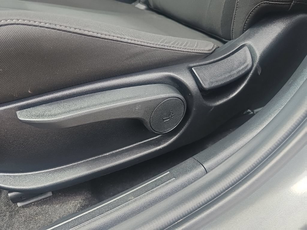 Certified 2024 Hyundai Elantra SEL w/ Convenience Package FWD image 14