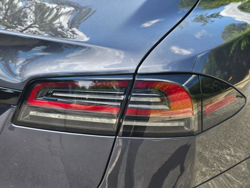 Used 2023 Tesla Model S AWD/4WD image 31