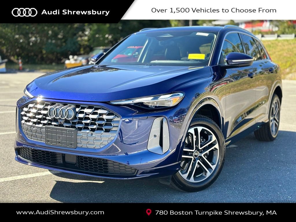 Used 2025 Audi Q5 Premium w/ Convenience Package