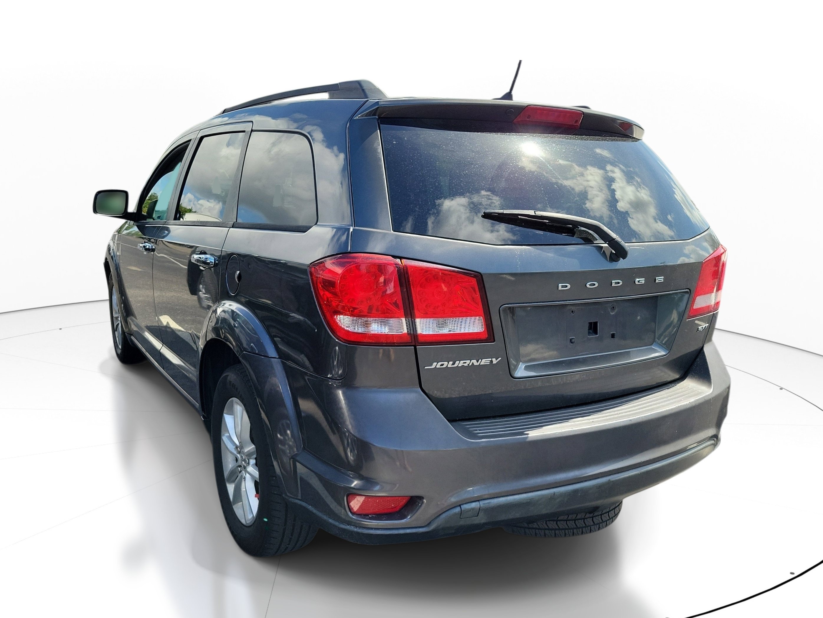 Used 2014 Dodge Journey SXT w/ Flexible Seating Group FWD image 4