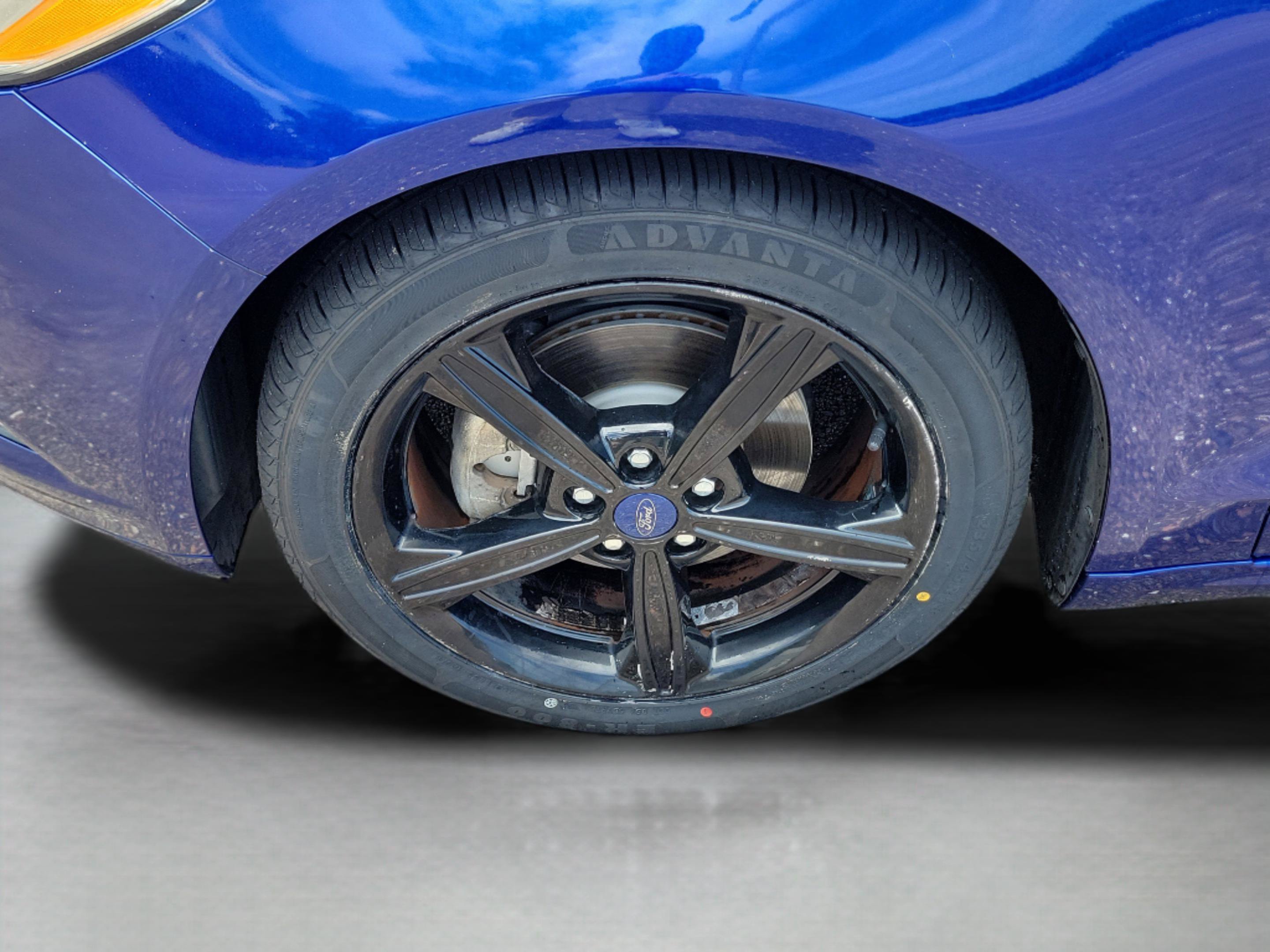 Used 2016 Ford Fusion SE FWD image 35