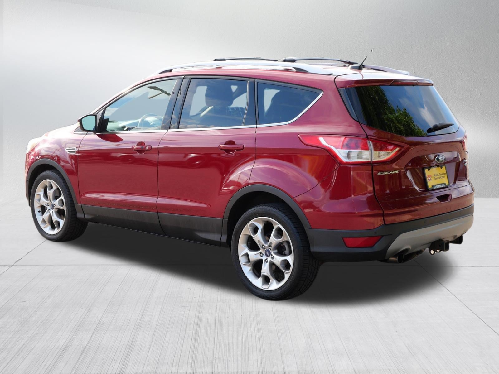 Used 2013 Ford Escape Titanium w/ Parking Technology Pkg AWD/4WD image 5
