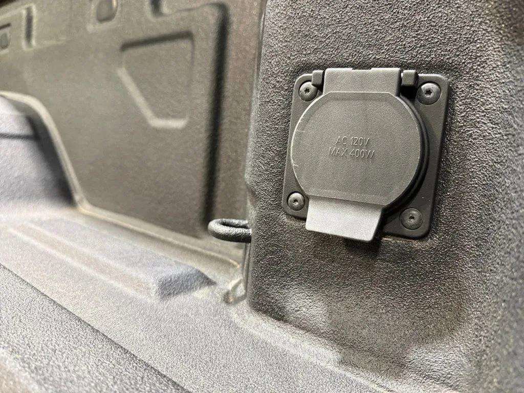Used 2021 GMC Sierra 3500 AT4 AWD/4WD image 10