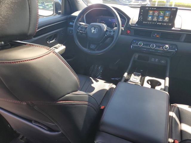 Used 2025 Honda Pilot Black Edition image 11