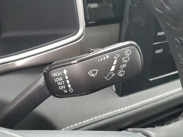 New 2026 Volkswagen Taos SE image 20