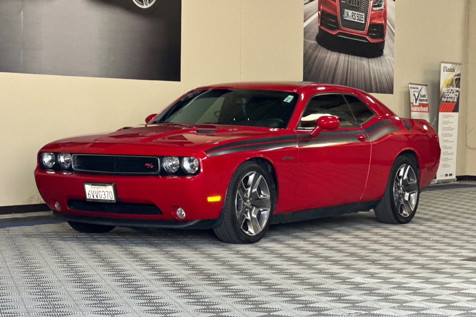Used 2012 Dodge Challenger R/T image 8