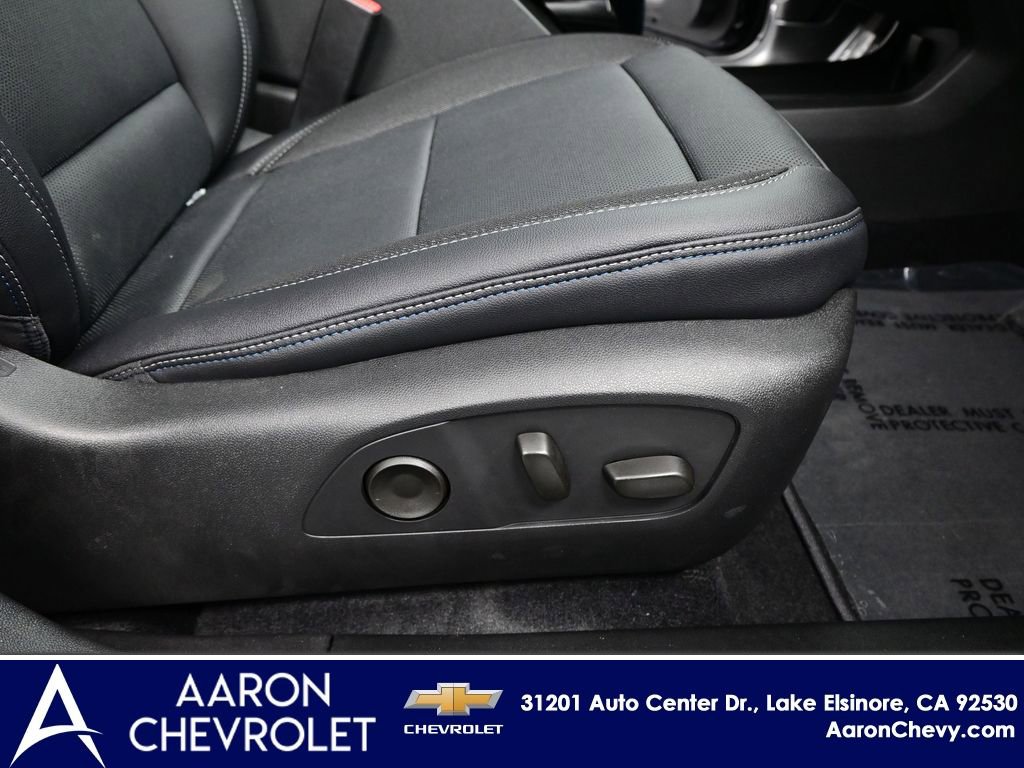 New 2026 Chevrolet Equinox EV LT w/ Convenience Package II FWD image 12