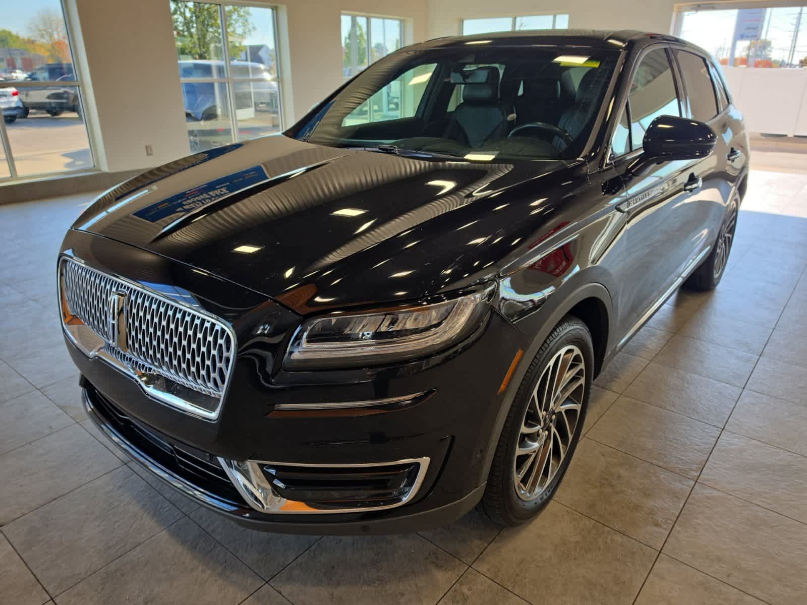 Used 2019 Lincoln Nautilus Reserve AWD/4WD image 1