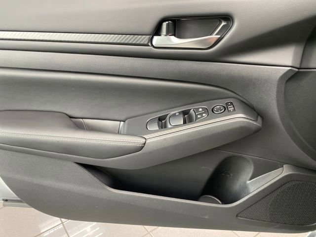 New 2025 Nissan Altima 2.5 SV w/ SV Special Edition Package image 26