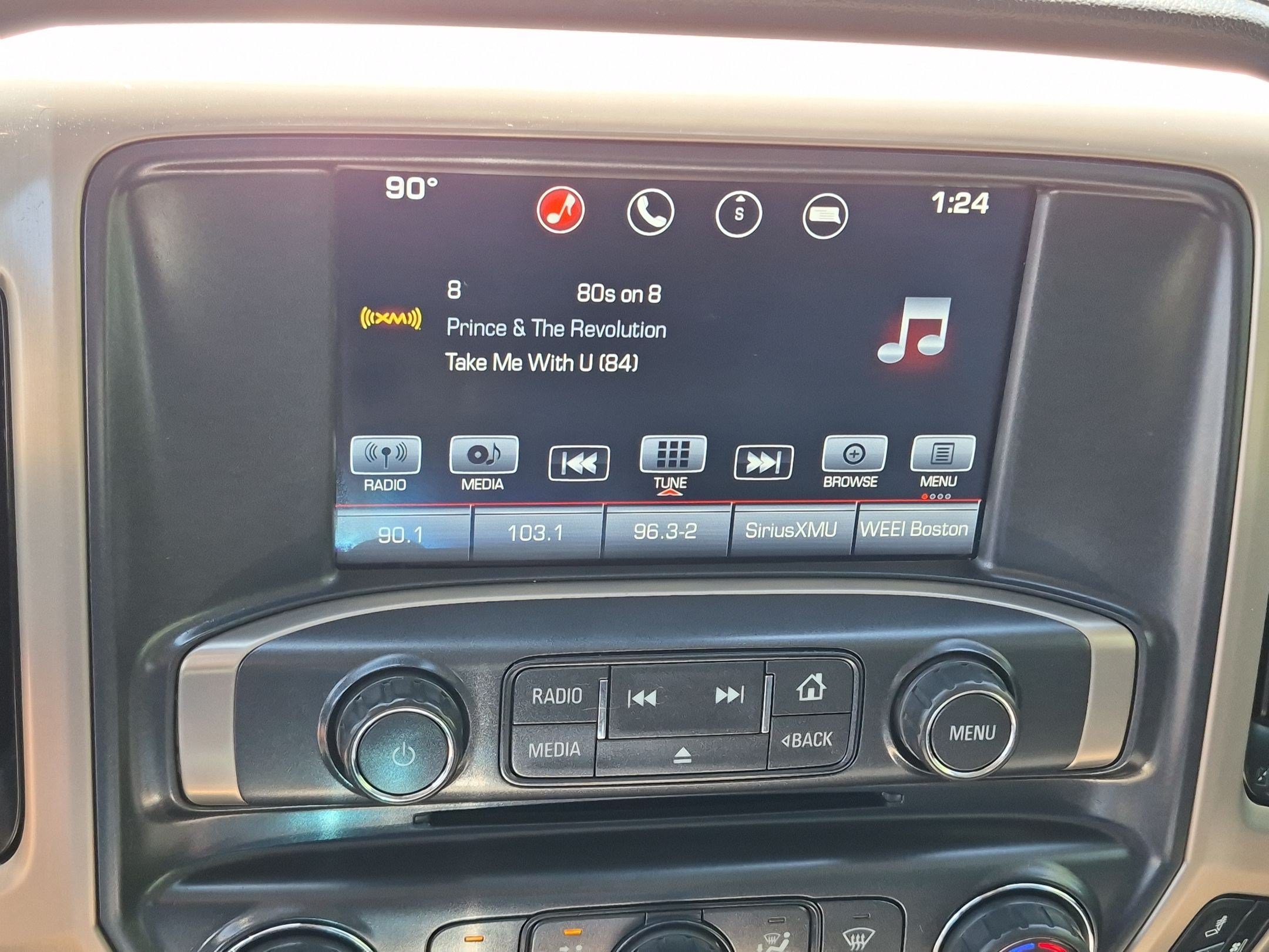 Used 2016 GMC Sierra 2500 Denali w/ Duramax Plus Package AWD/4WD image 20