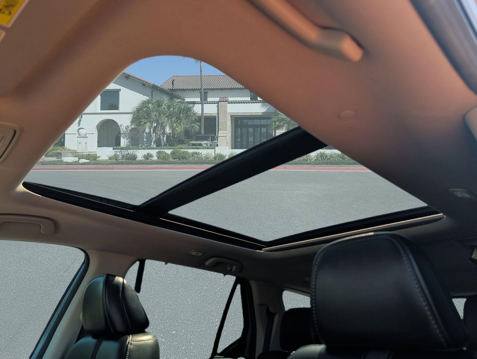 Used 2024 Honda Pilot Touring image 22