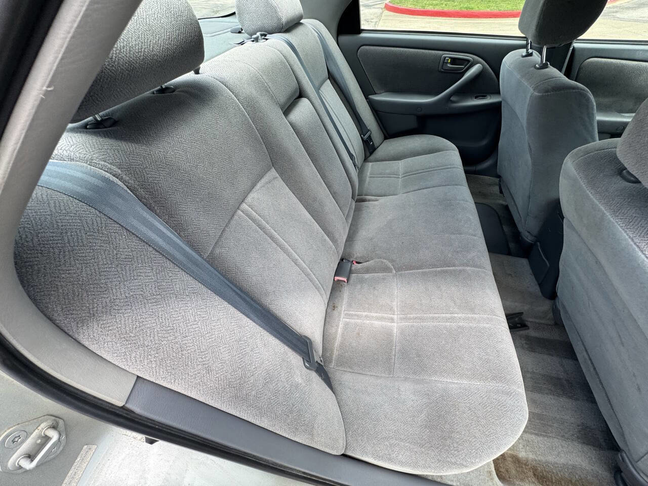 Used 2001 Toyota Camry CE FWD image 14
