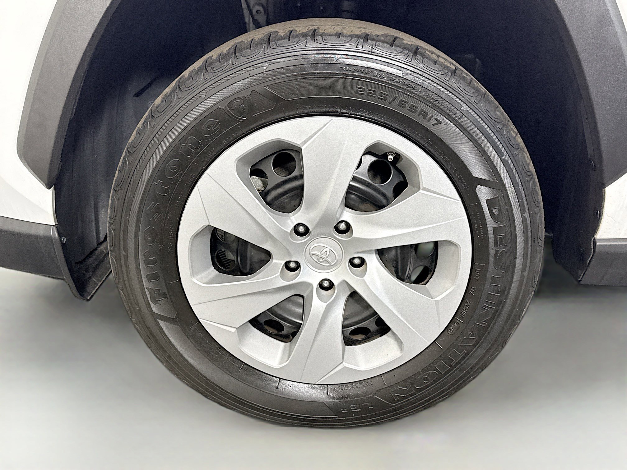 Used 2024 Toyota RAV4 LE image 37