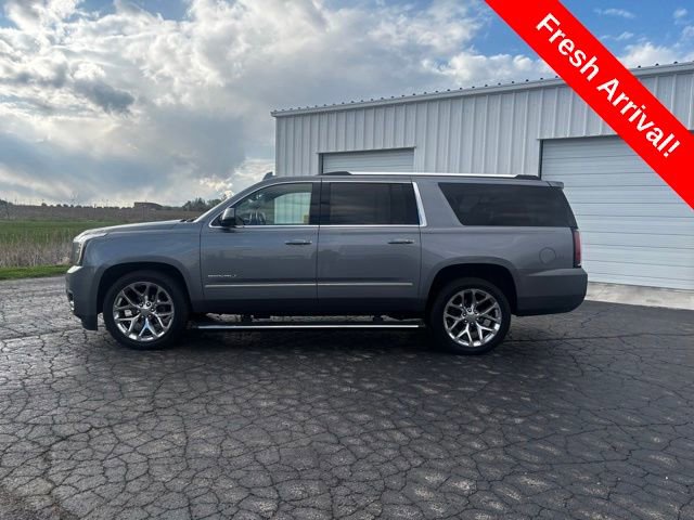 Used 2019 GMC Yukon XL Denali w/ Denali Ultimate Package AWD/4WD image 3