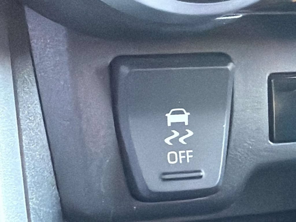 Certified 2025 Toyota RAV4 LE FWD image 20