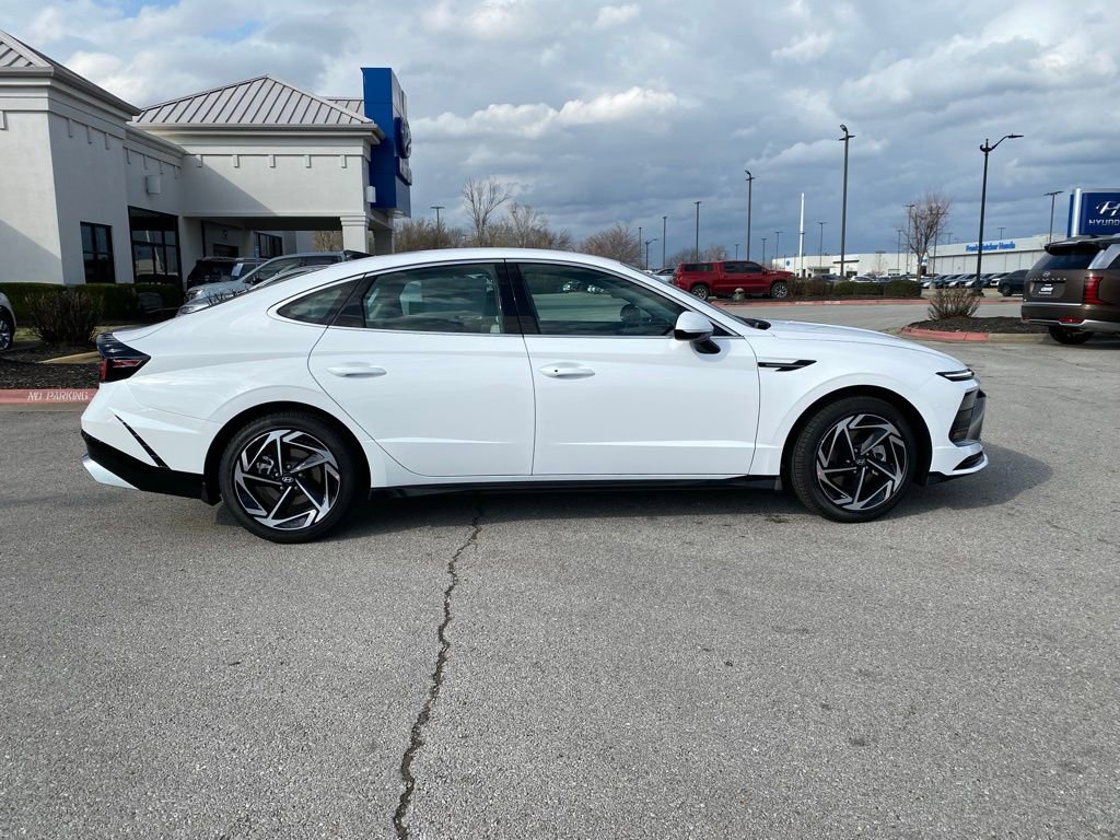 New 2026 Hyundai Sonata SEL image 8
