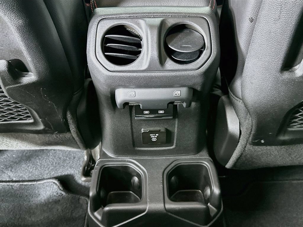 Used 2022 Jeep Gladiator Rubicon w/ LED Lighting Group AWD/4WD image 21