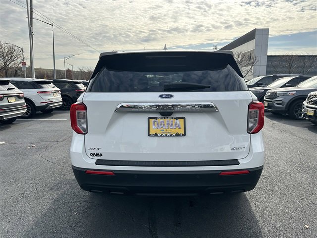 Certified 2022 Ford Explorer XLT image 6