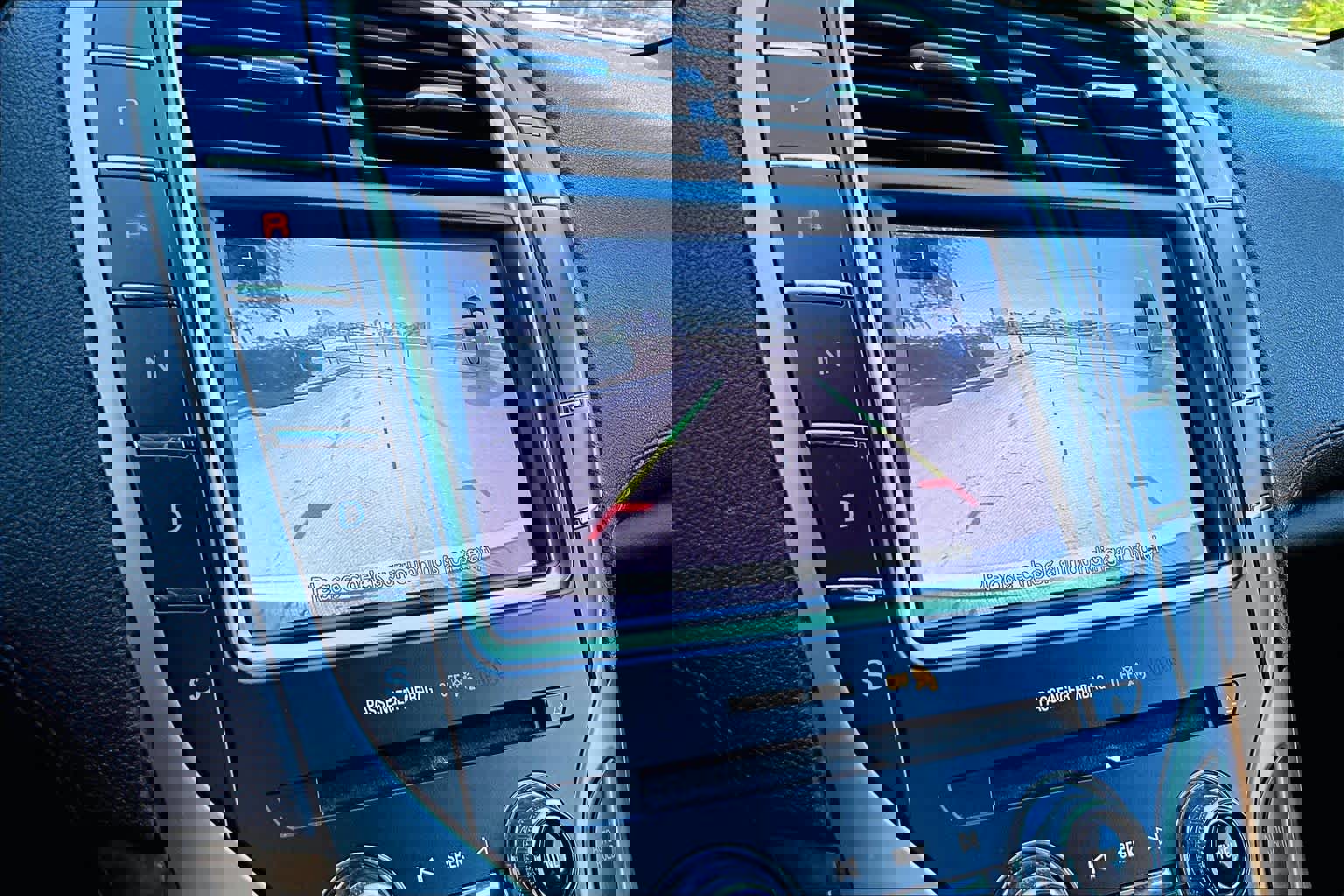 Used 2020 Lincoln Nautilus Reserve FWD image 25