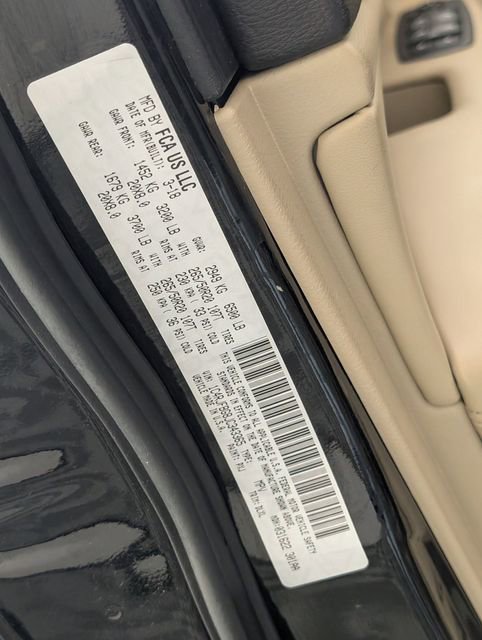 Used 2018 Jeep Grand Cherokee Limited w/ Luxury Group II image 39