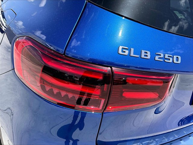 New 2026 Mercedes-Benz GLB 250 image 27