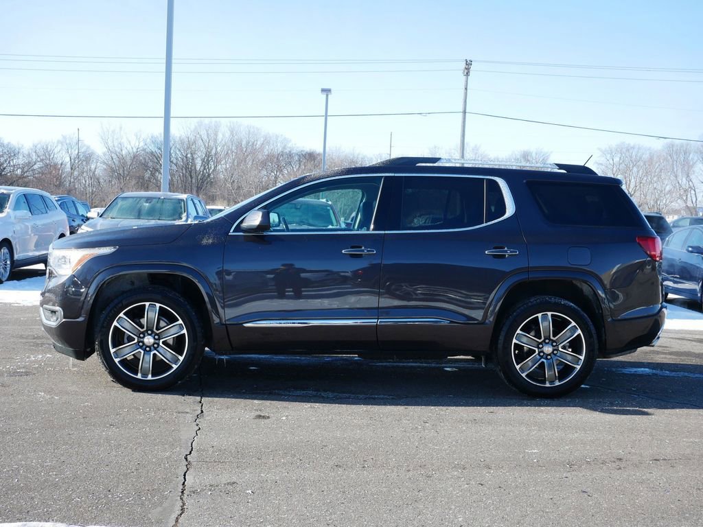 Used 2018 GMC Acadia Denali w/ Technology Package image 4