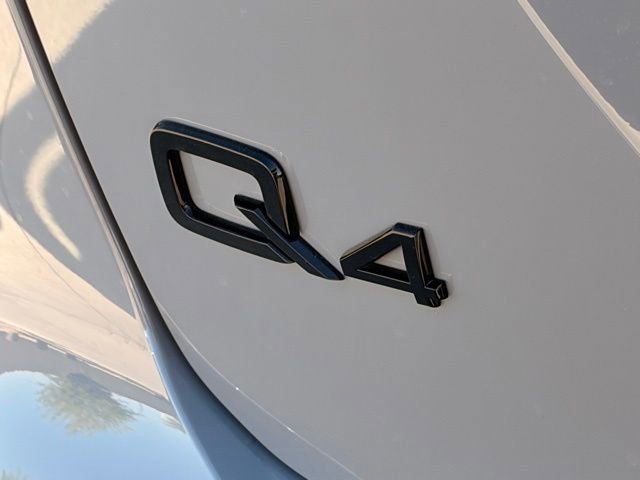 Used 2024 Audi Q4 e-tron Premium Plus w/ Premium Plus AWD/4WD image 9