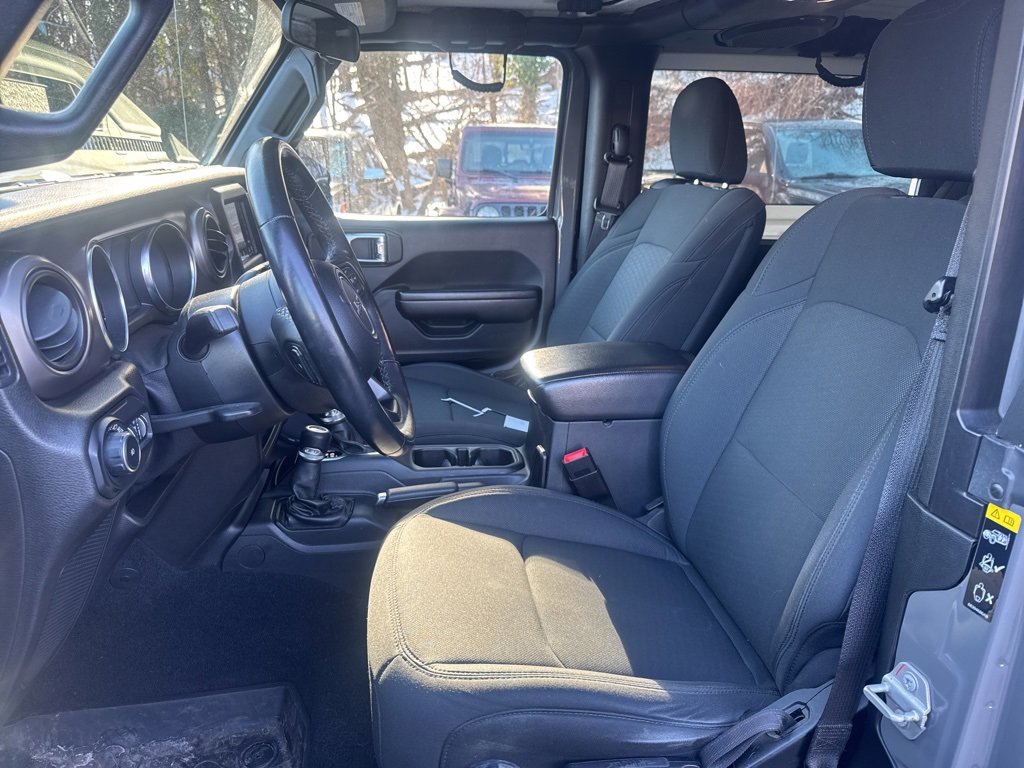 Used 2020 Jeep Wrangler Sport image 12
