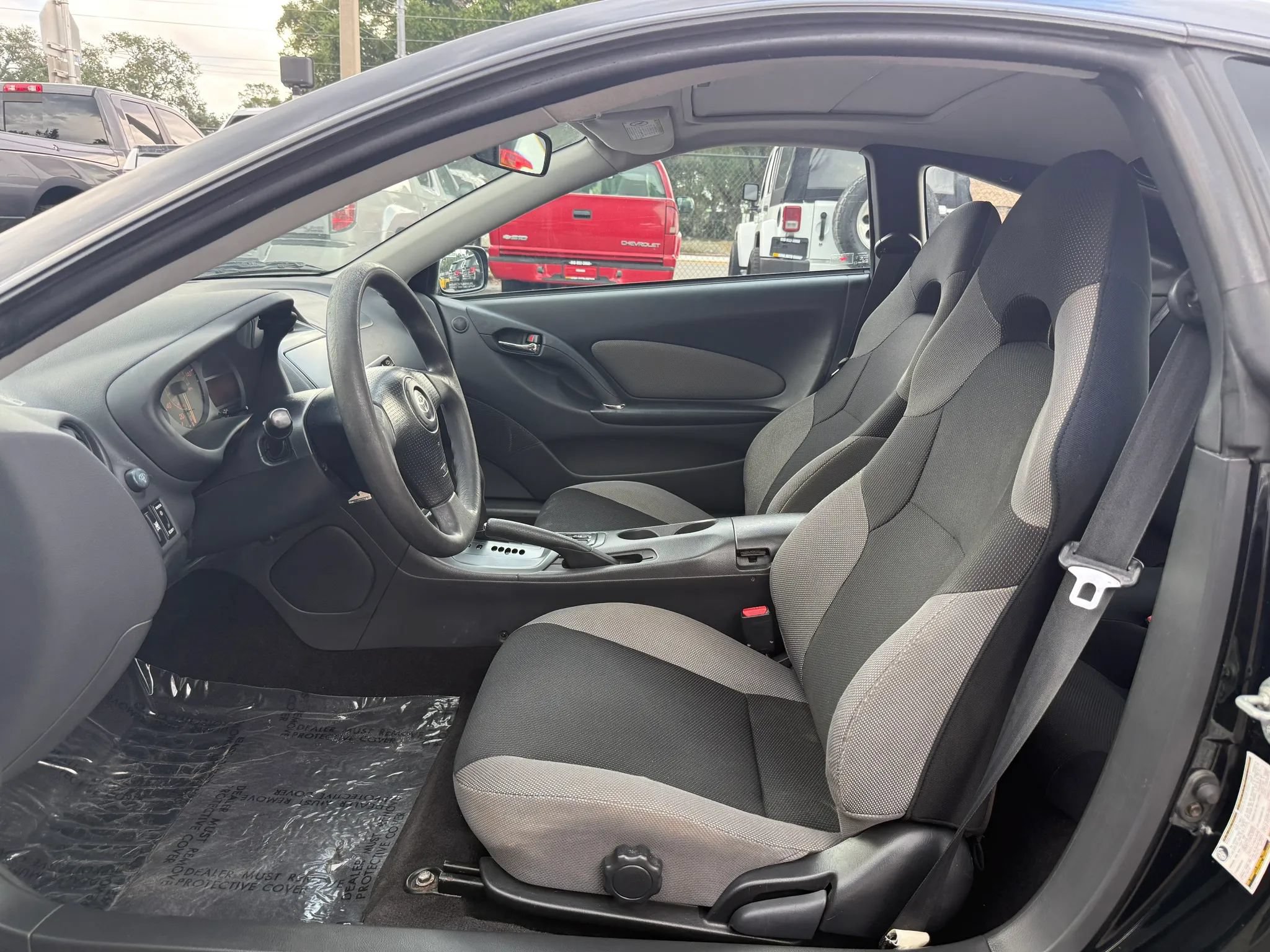 Used 2004 Toyota Celica GT FWD image 10