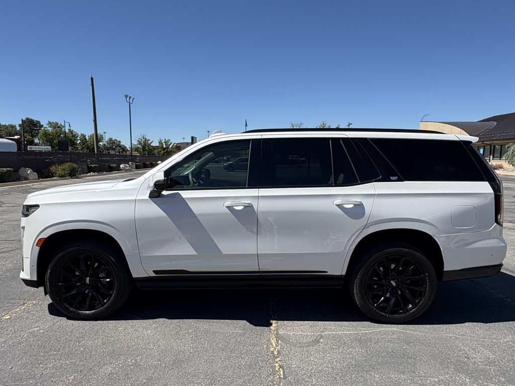 Used 2023 Cadillac Escalade Sport Platinum w/ LPO, ONYX Package AWD/4WD image 11