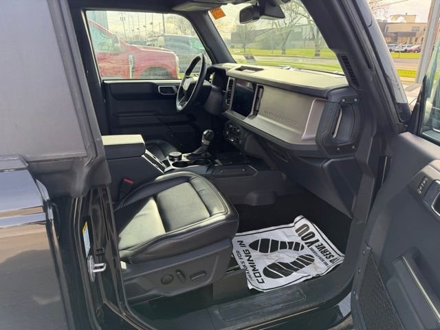 Used 2025 Ford Bronco Outer Banks image 11