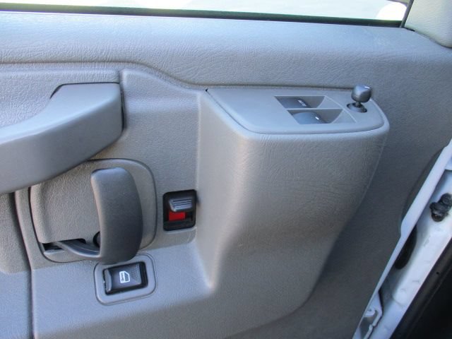 Used 2024 Chevrolet Express 2500 w/ Driver Convenience Package RWD image 12