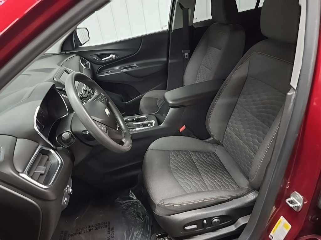 Used 2021 Chevrolet Equinox LT AWD/4WD image 29