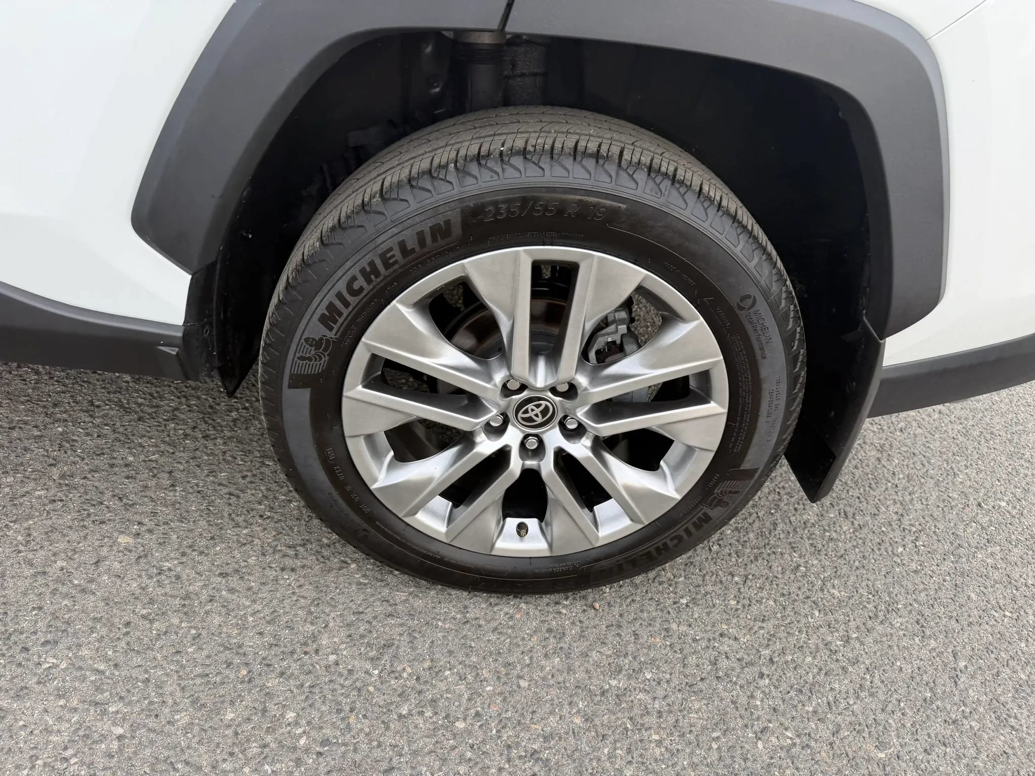 Used 2024 Toyota RAV4 Limited w/ Weather Package AWD/4WD image 9